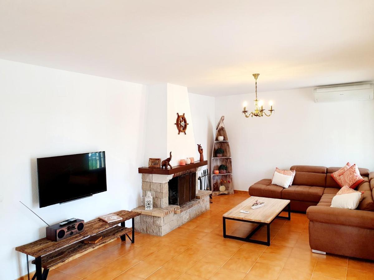New Holiday House "Casa Mialina" With Private Pool, 300M To Beach Cambrils Exteriér fotografie