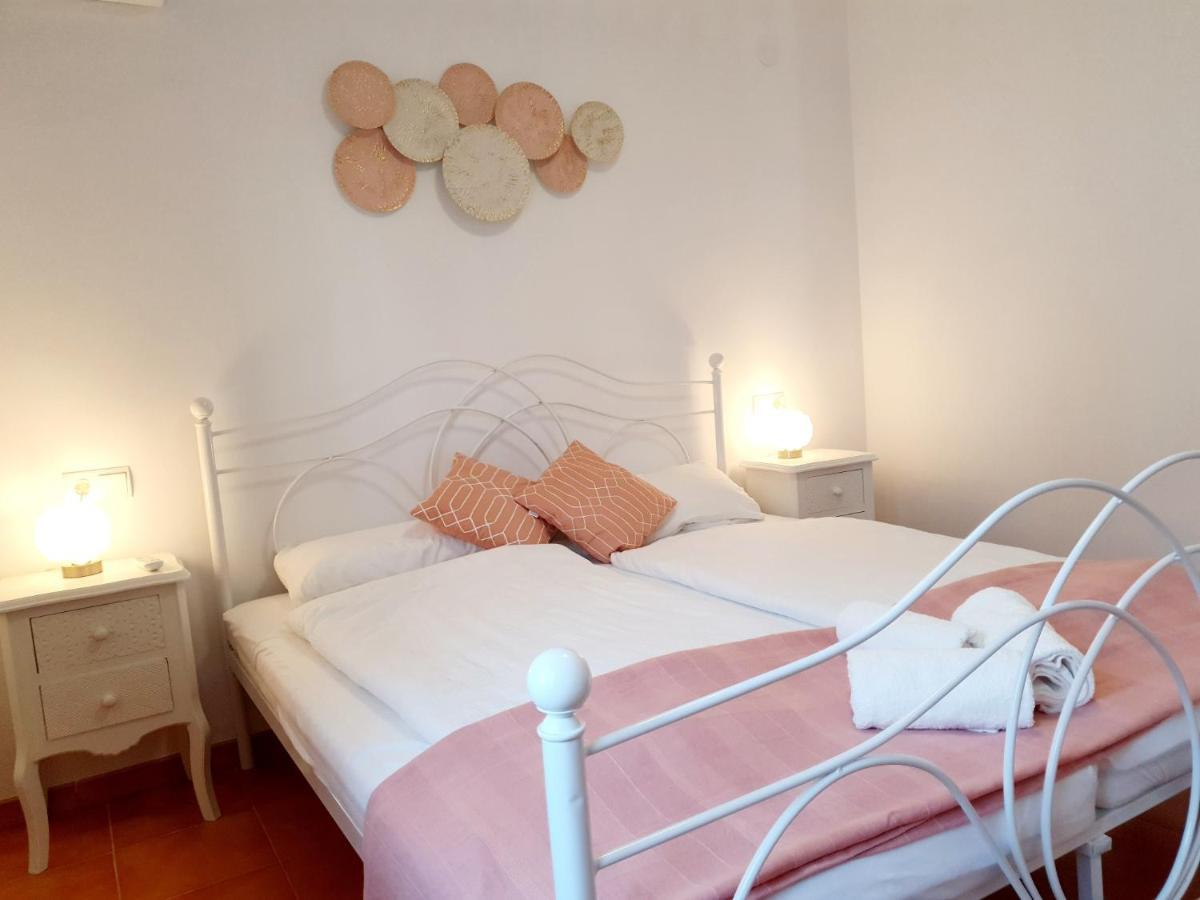 New Holiday House "Casa Mialina" With Private Pool, 300M To Beach Cambrils Exteriér fotografie