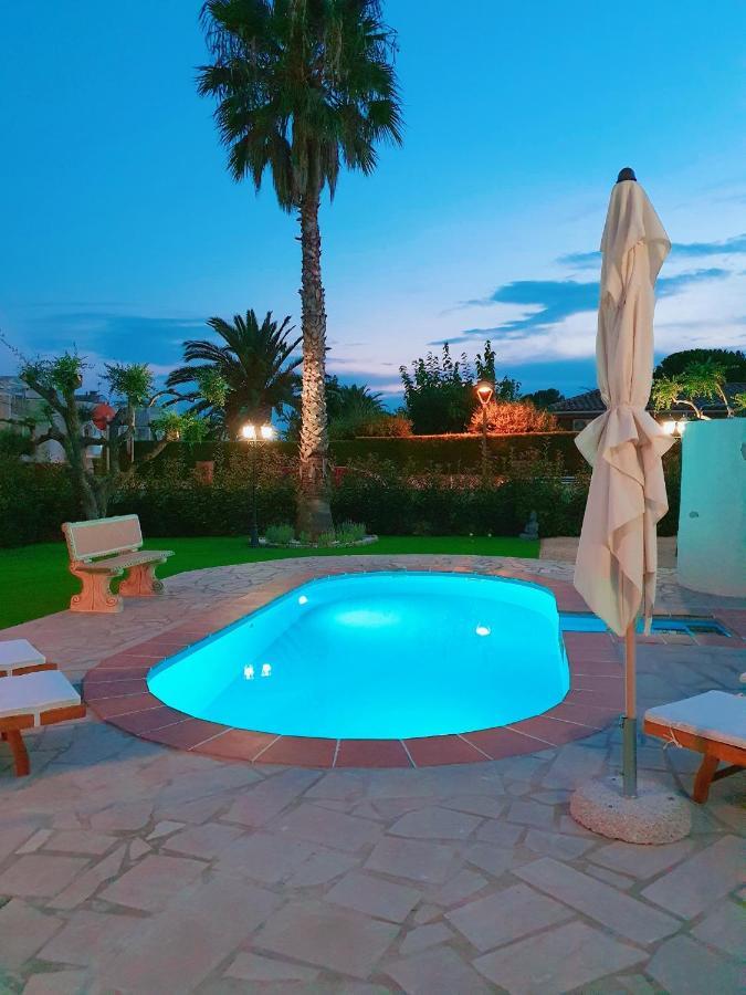 New Holiday House "Casa Mialina" With Private Pool, 300M To Beach Cambrils Exteriér fotografie